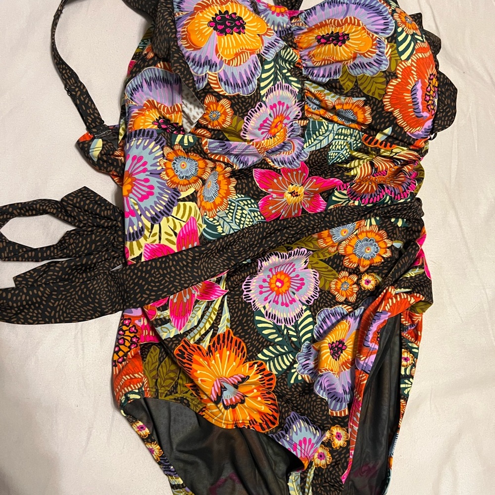 torrid plus size 3 swimsuit